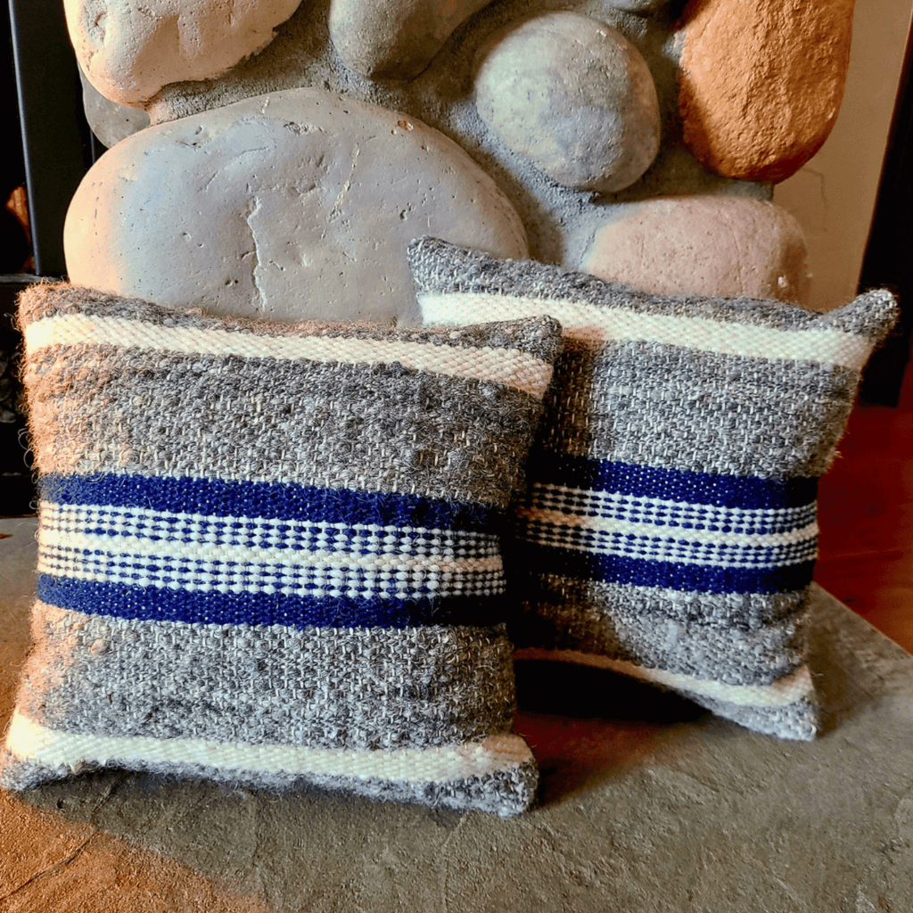 Western style decorative hot sale pillows